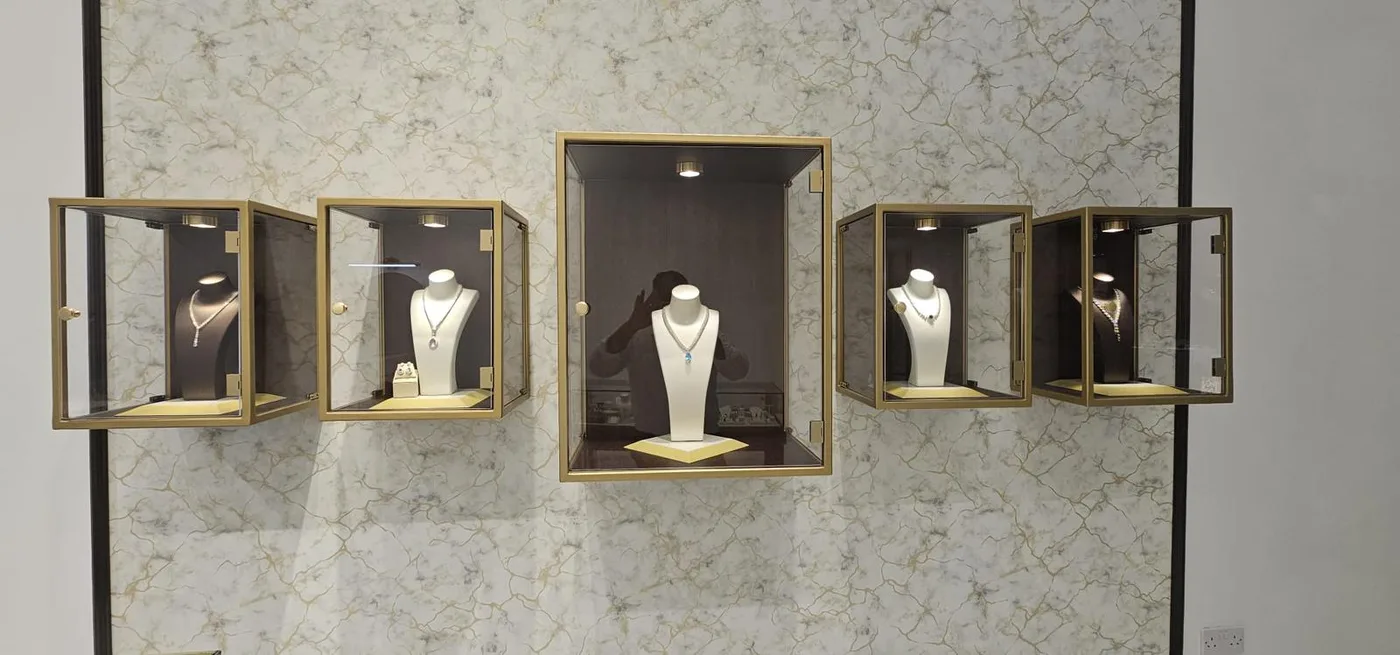 Q Ceylon showroom — photo 4