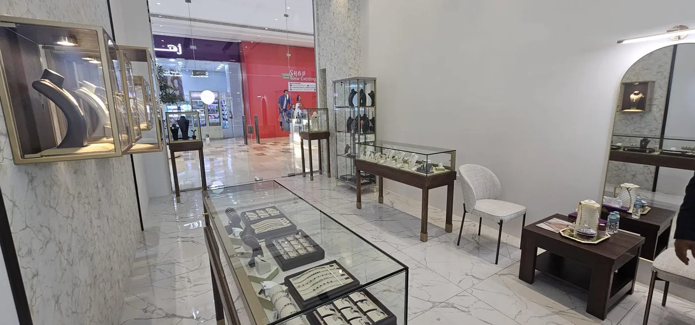 Q Ceylon showroom — photo 5