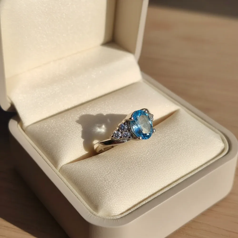 Trinity Spark Ring – Blue Topaz