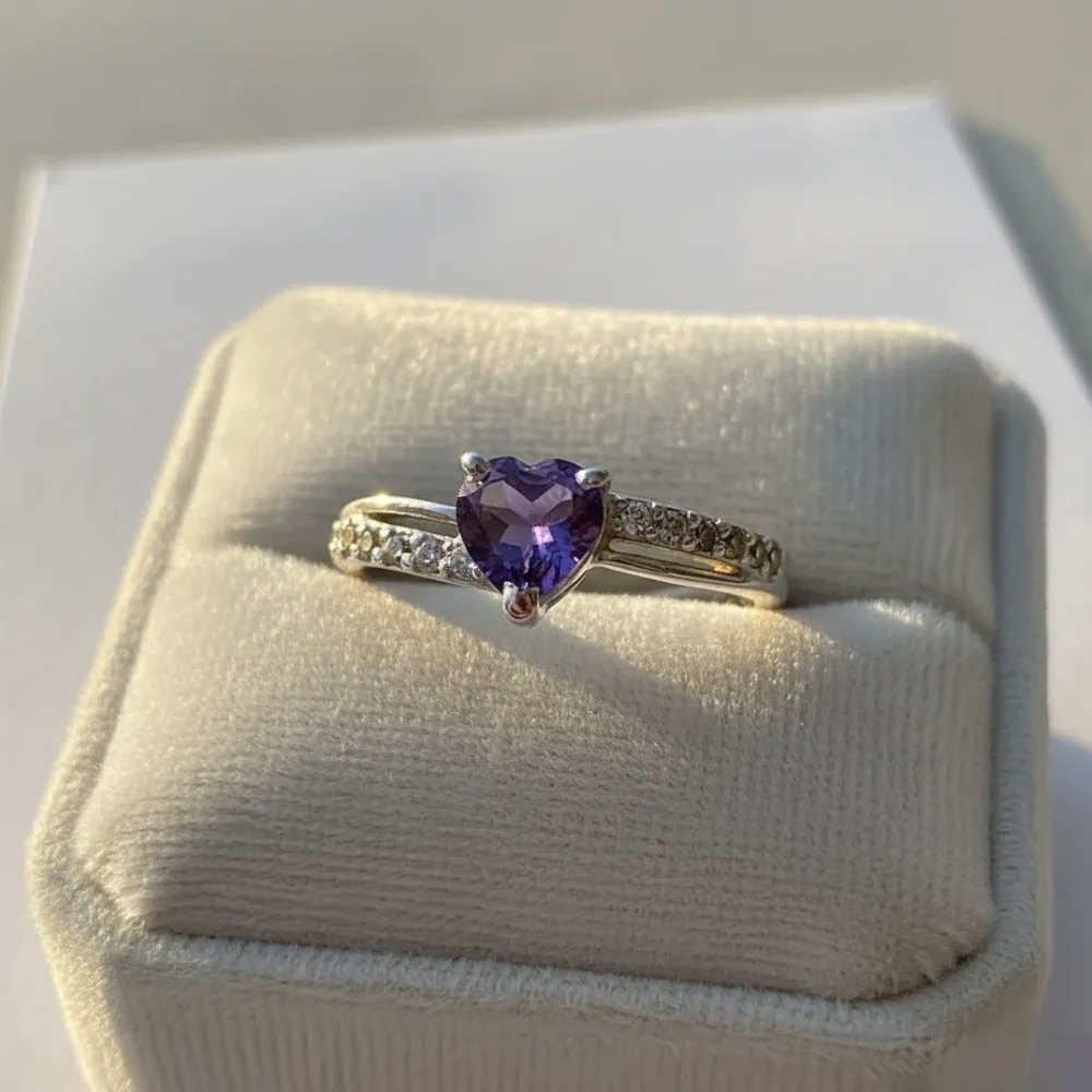 Eternal Heart Ring – Amethyst