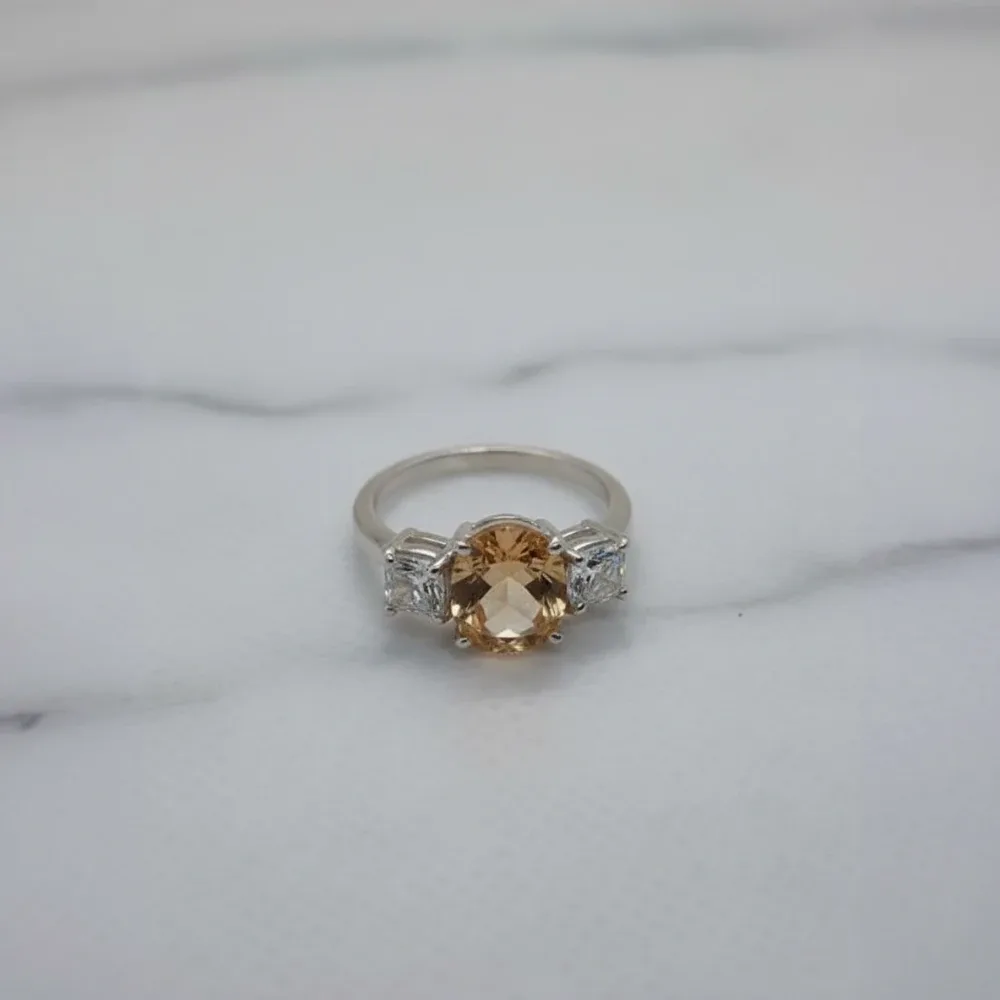 Trinity Glow Ring – Citrine