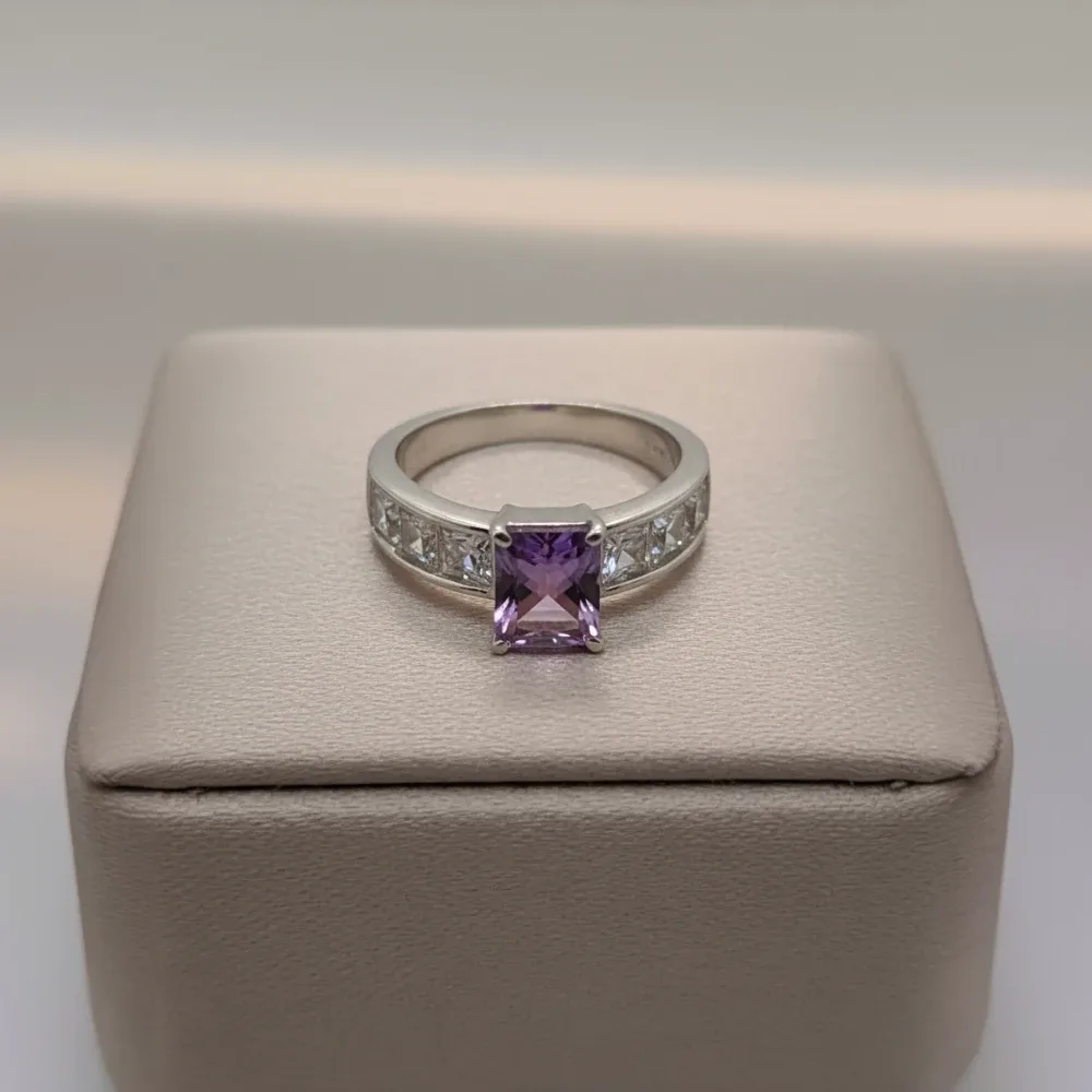 Radiant Prism Ring – Amethyst