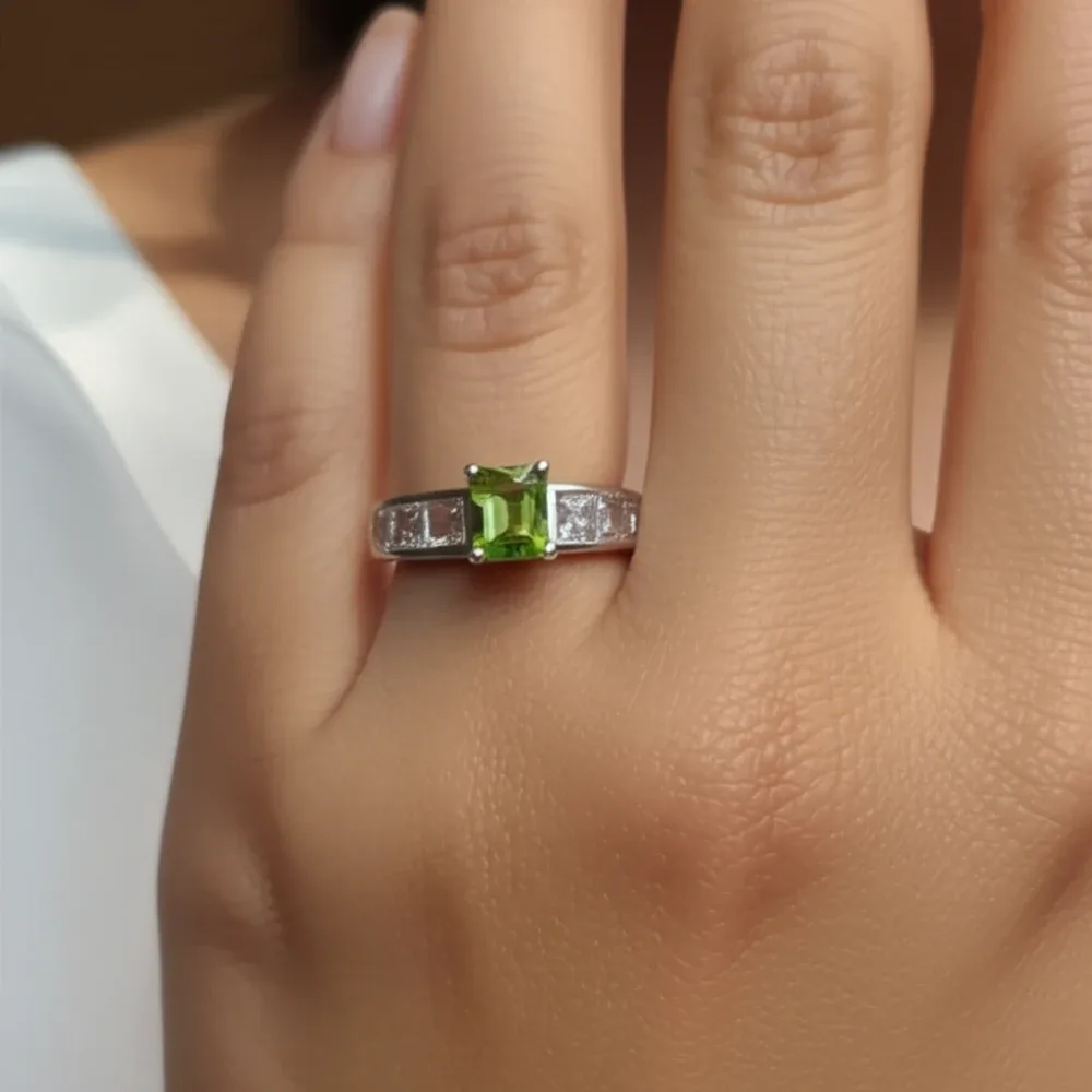 Radiant Prism Ring – Peridot