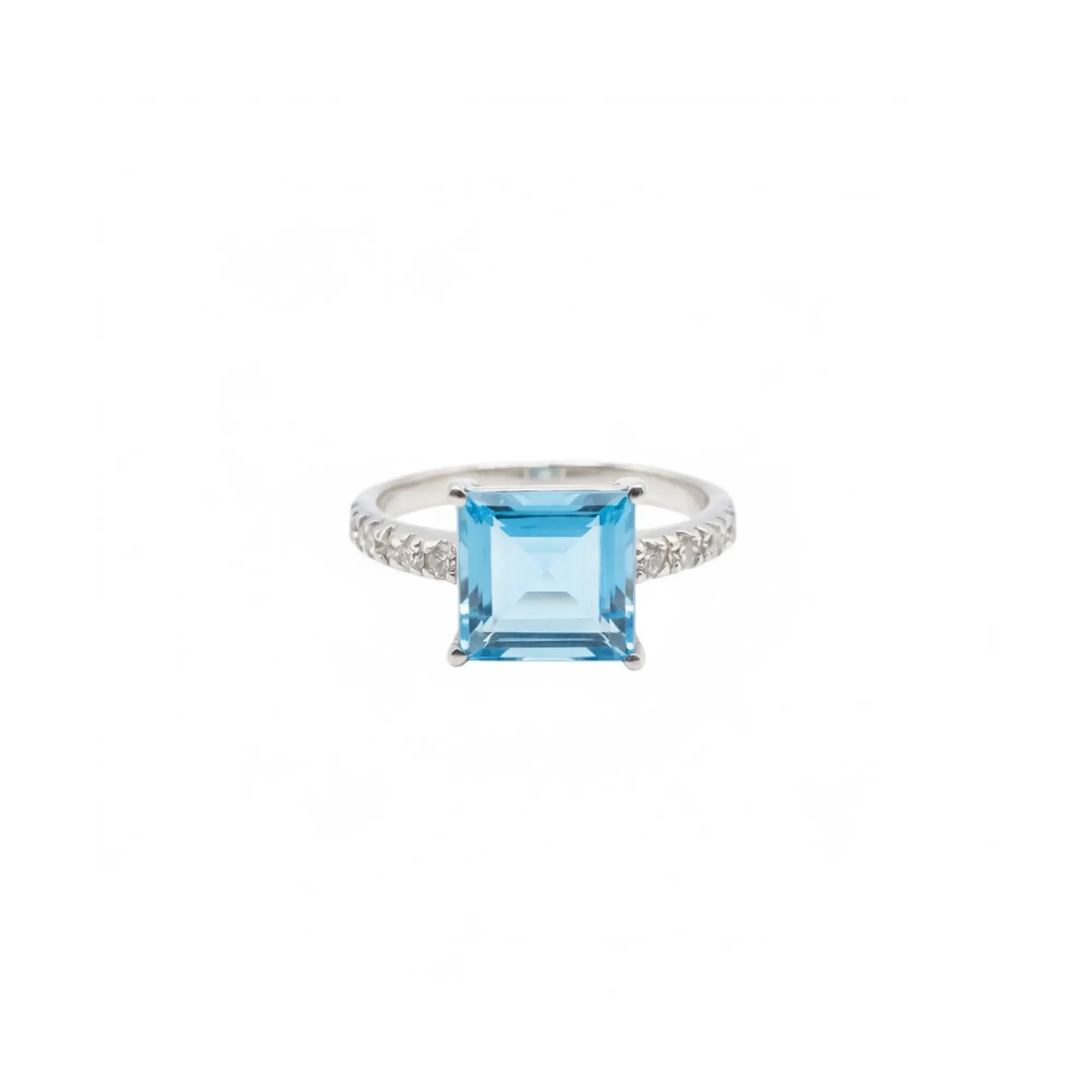 Luminous Square Ring – Blue Topaz