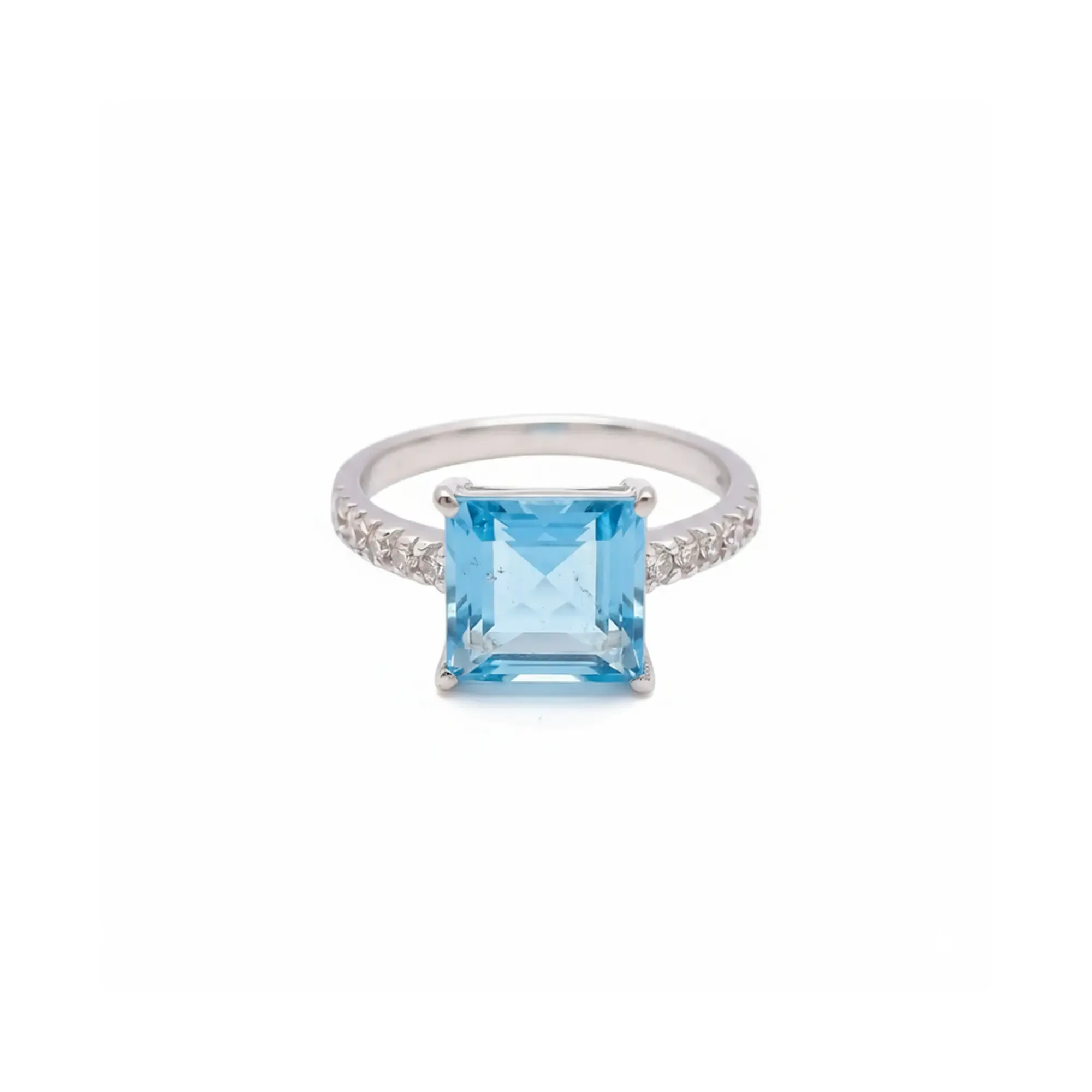 Luminous Square Ring – Blue Topaz
