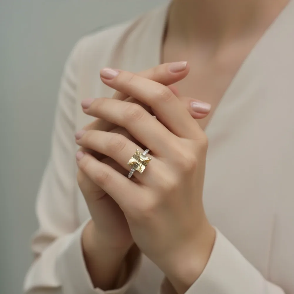 Luminous Square Ring – Citrine