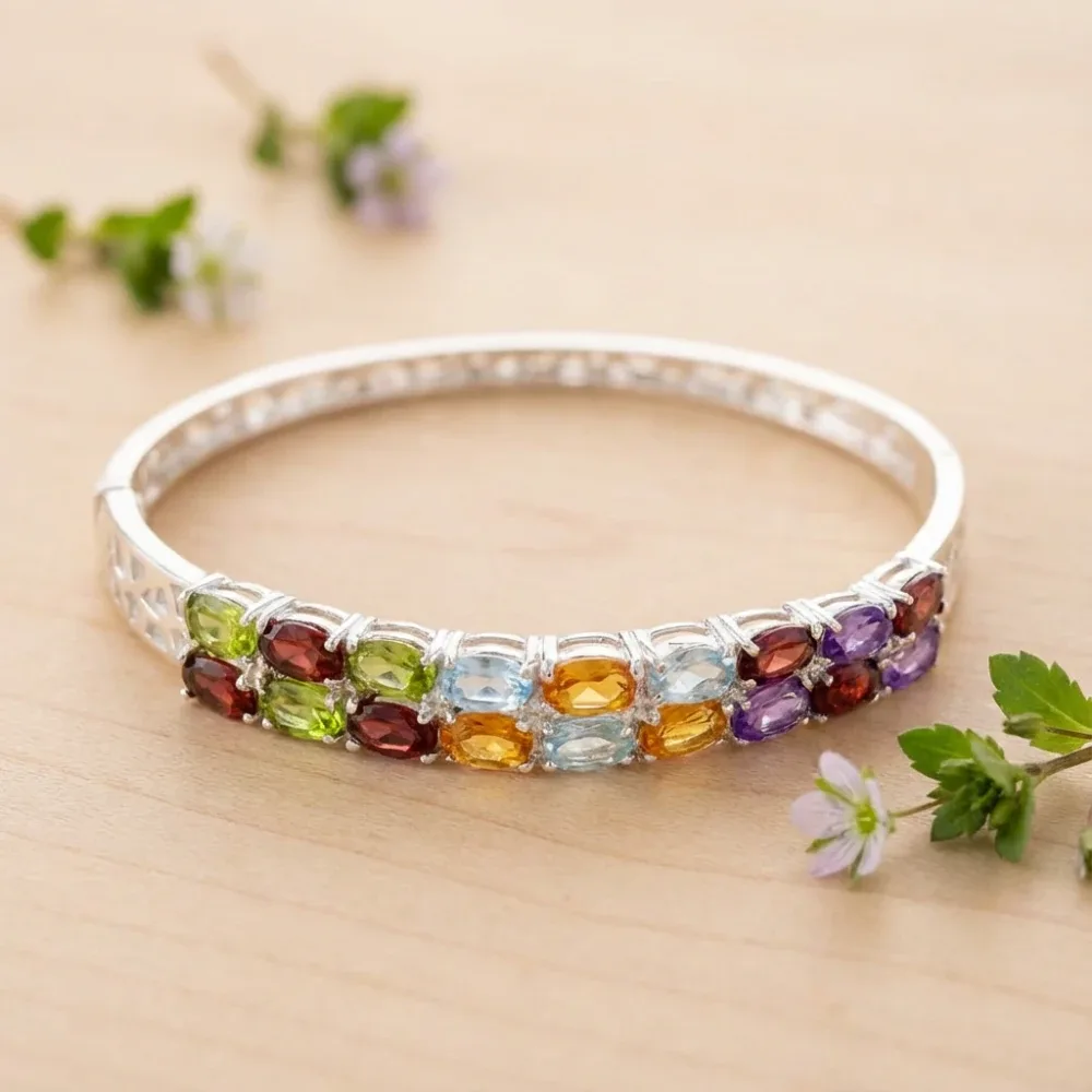 Spectrum Harmony Hinge Bangle