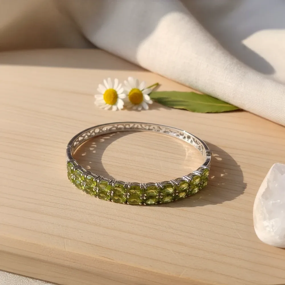 Meadow Glow Hinge Bangle