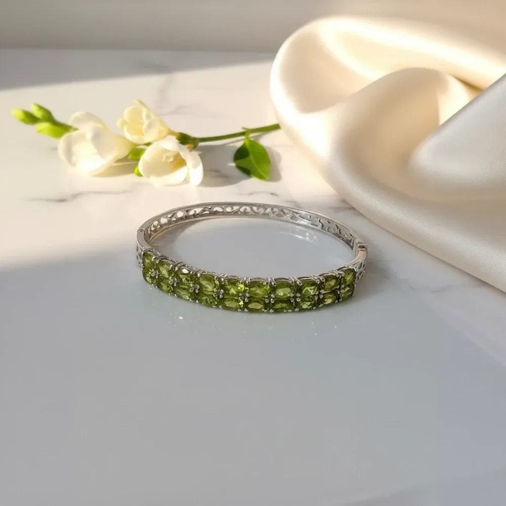 Meadow Glow Hinge Bangle