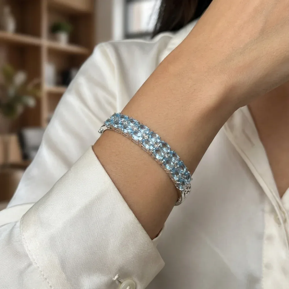 Sky Radiance Hinge Bangle